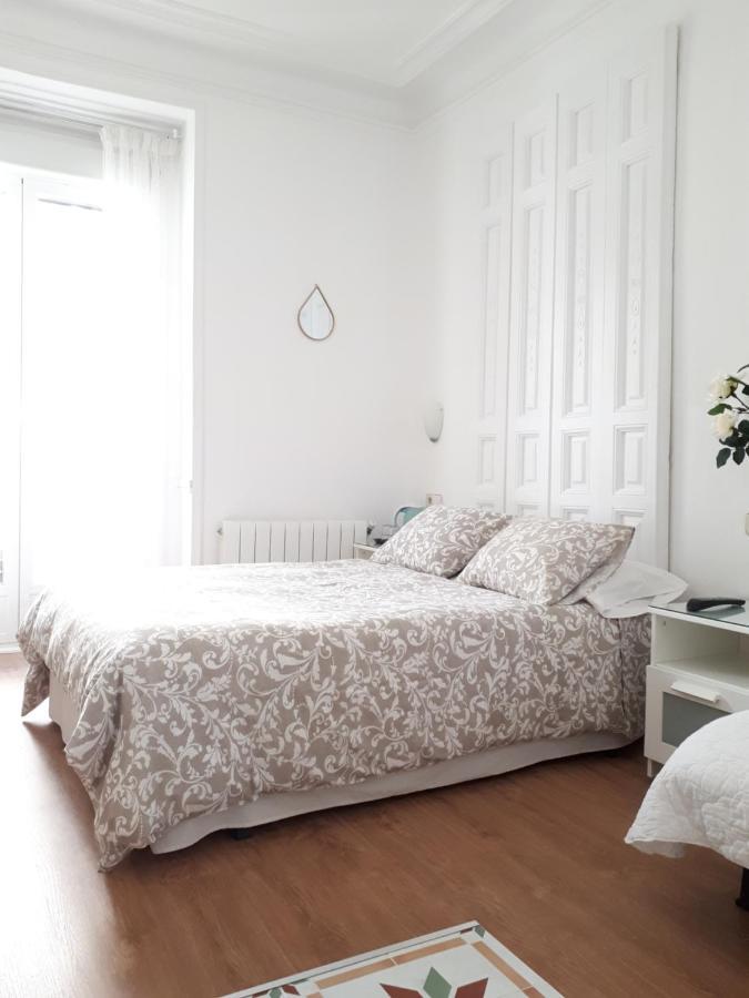Hostal Casa Chueca Madrid Kültér fotó