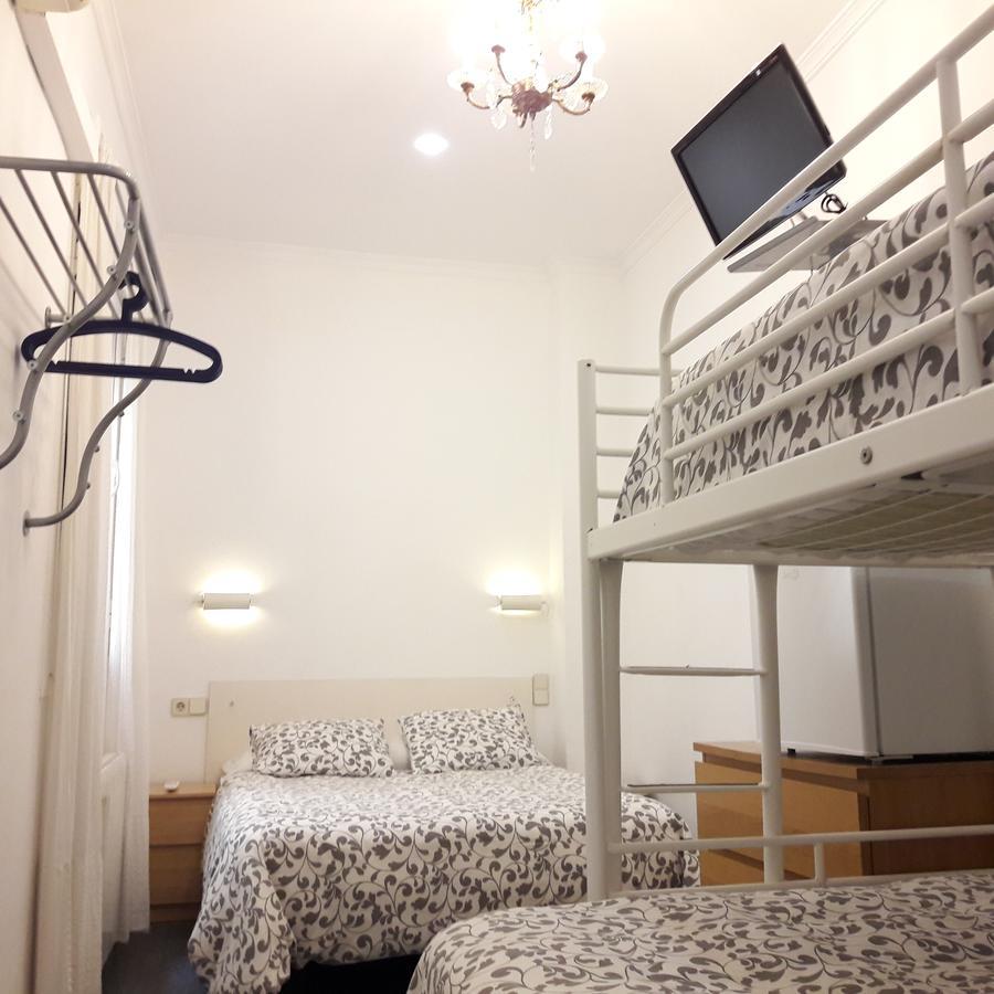 Hostal Casa Chueca Madrid Kültér fotó