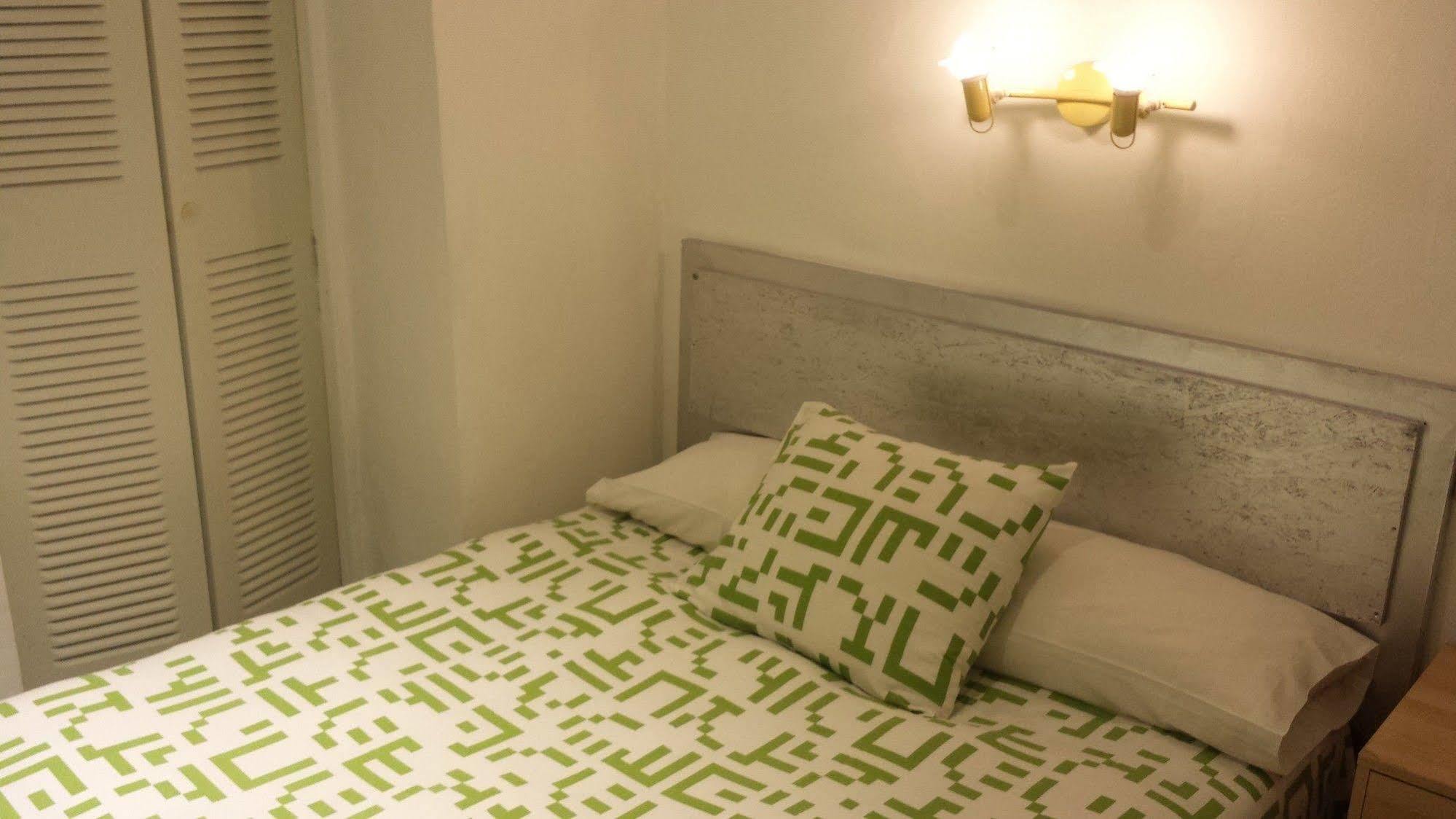 Hostal Casa Chueca Madrid Kültér fotó